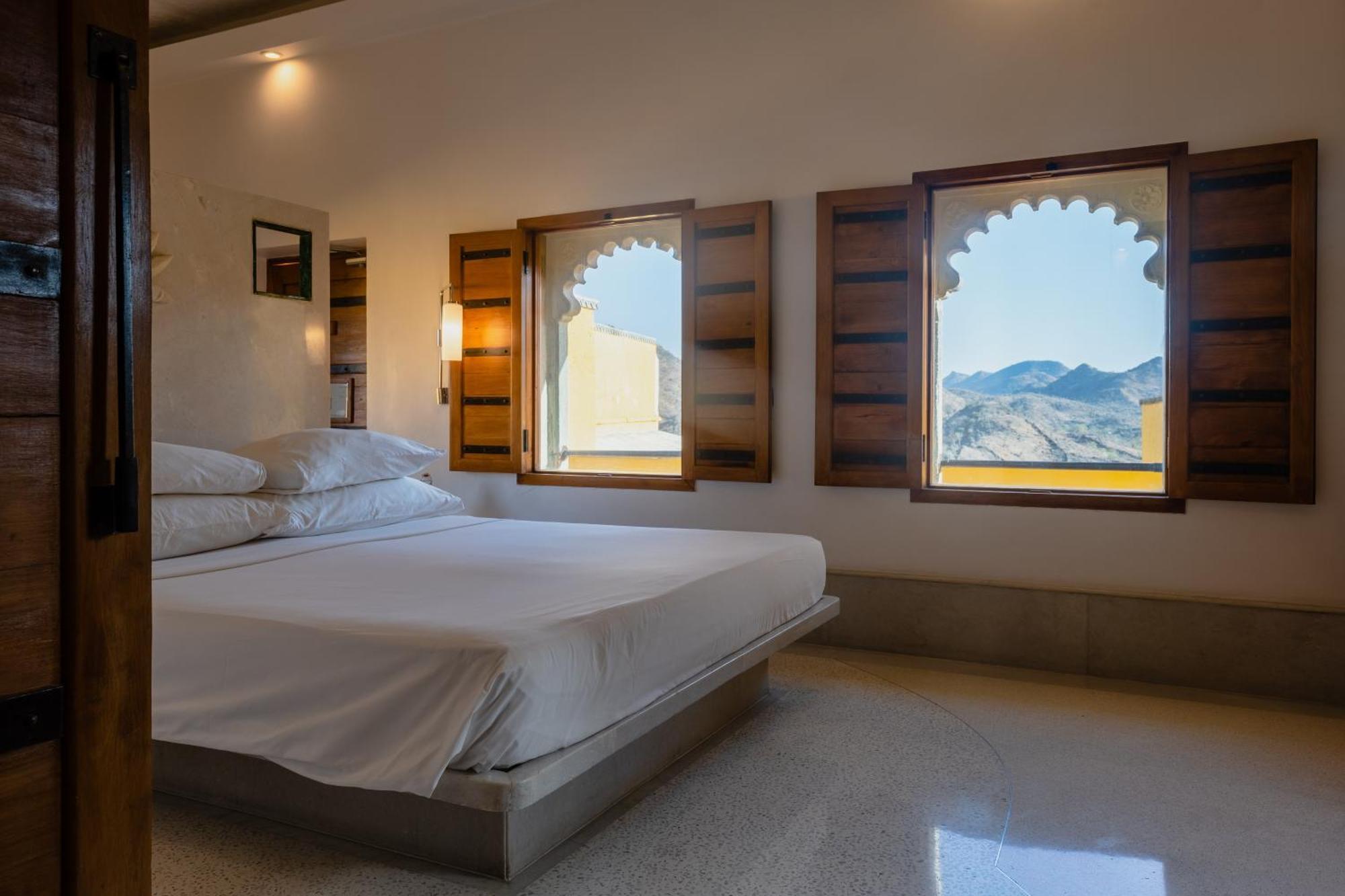 ราส เทวีครห์ Hotel Delwara ภายนอก รูปภาพ